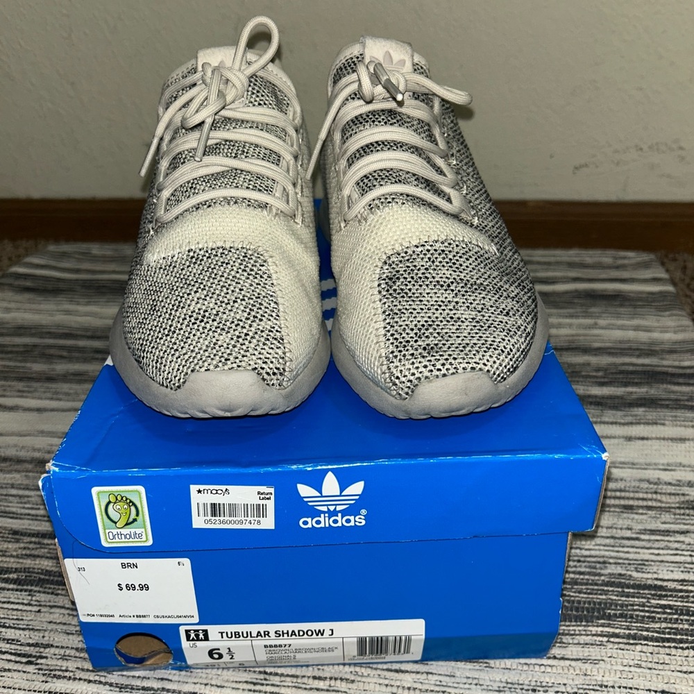 adidas tubular shadow 3